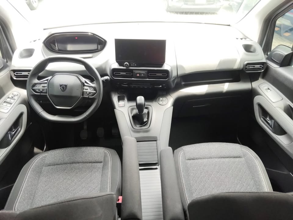 2025 Peugeot Rifter - foto 2