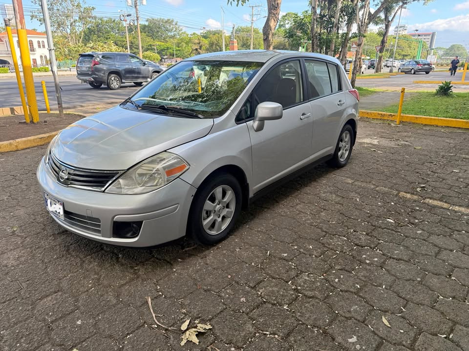2009 Nissan Versa