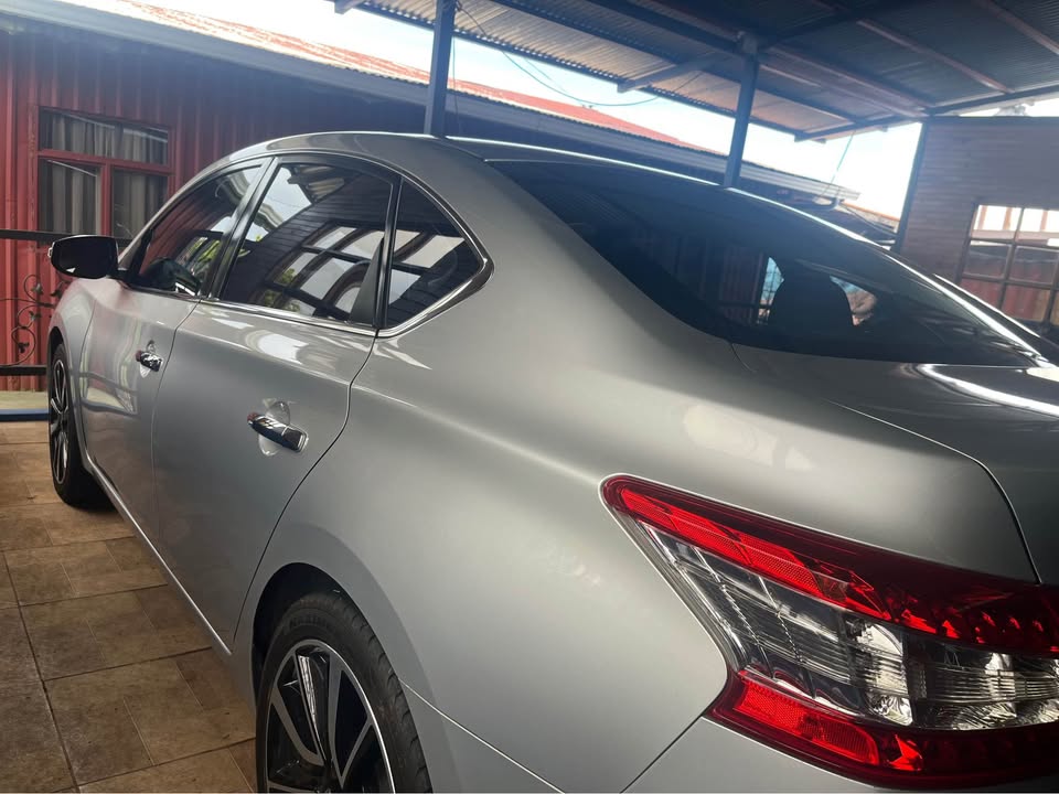 2016 Nissan Sentra - foto 3