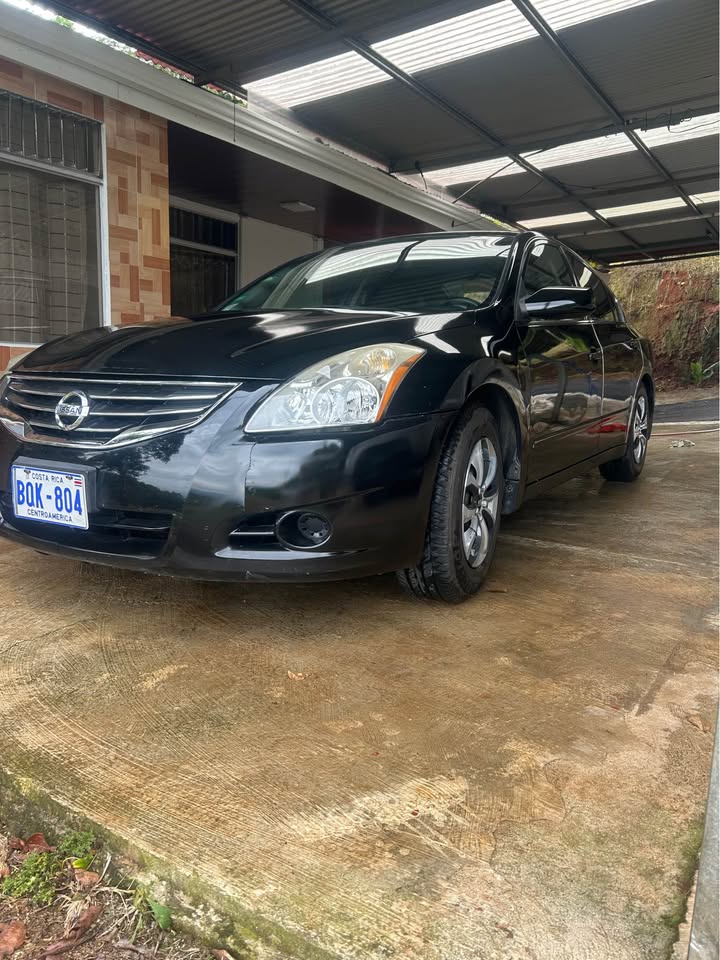 2010 Nissan Altima - foto 3