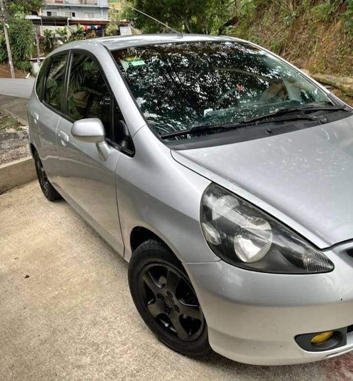 2005 Honda Fit - foto 2
