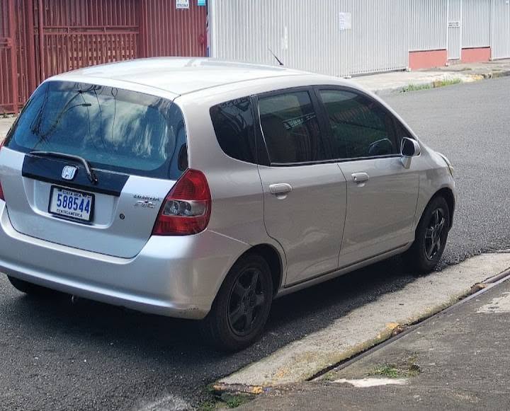 2005 Honda Fit - foto 3
