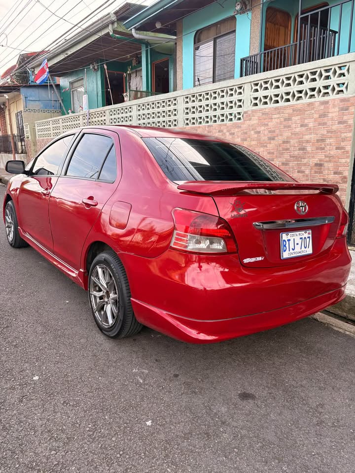 2007 Toyota Yaris - foto 3