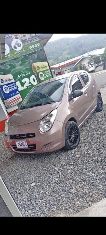 2011 Suzuki Celerio - foto 5