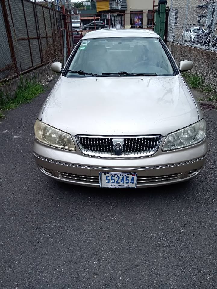 2004 Nissan Almera - foto 4