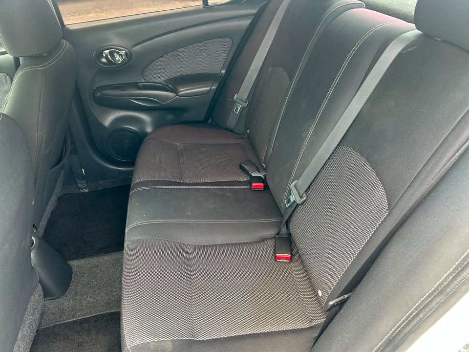 2014 Nissan Versa - foto 5