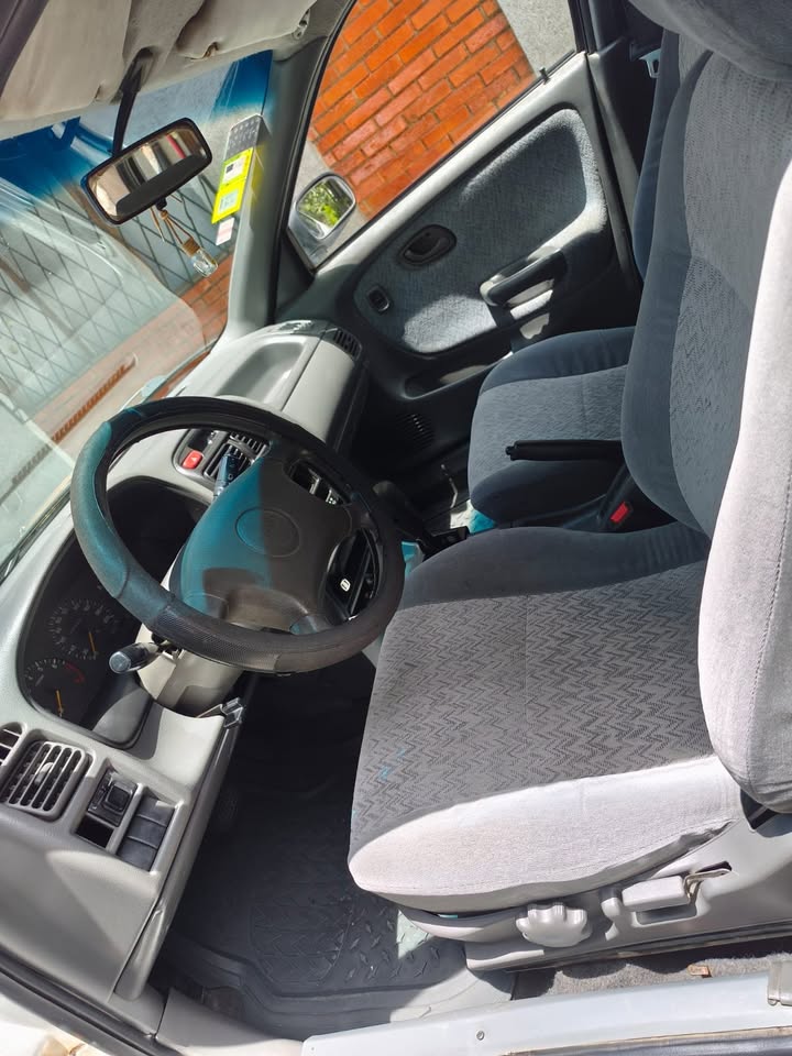 2003 Suzuki Baleno - foto 4