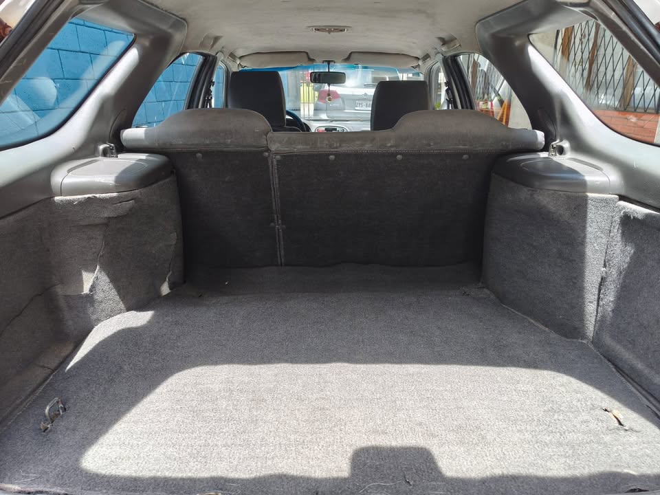 2003 Suzuki Baleno - foto 5