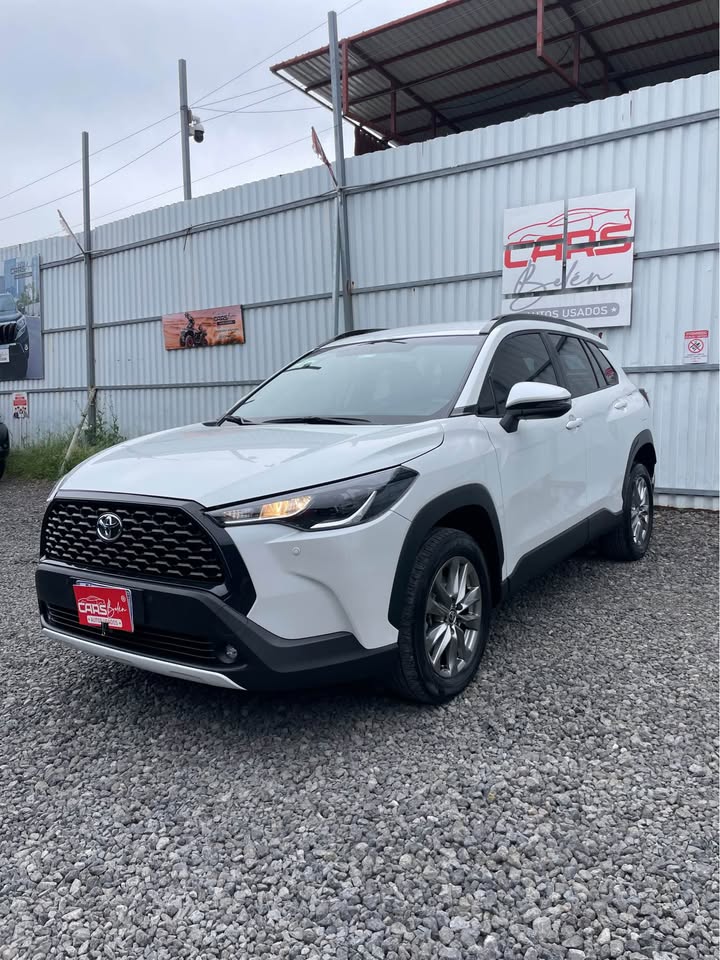 2024 Toyota Corolla Cross - foto 2