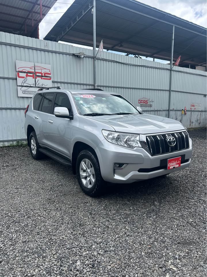 2024 Toyota Prado - foto 2