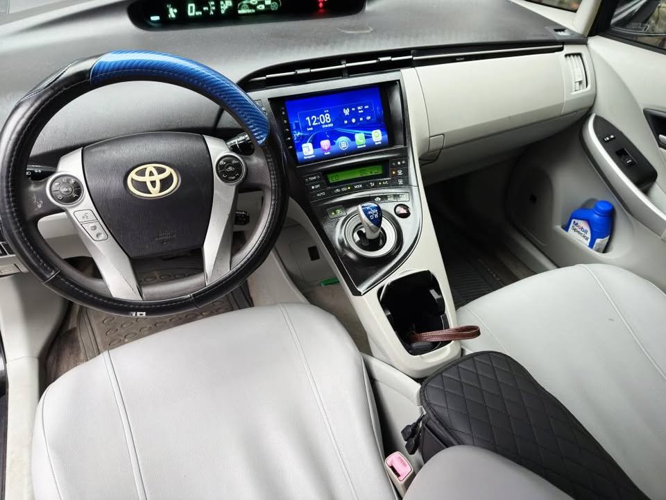 2010 Toyota Prius - foto 3