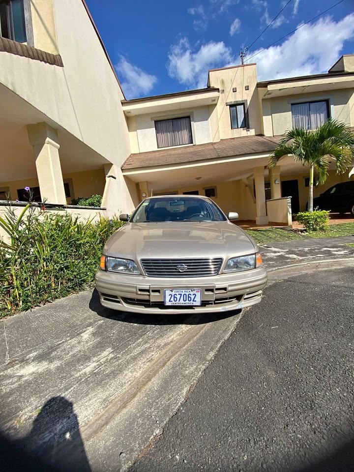 1997 Nissan Maxima - foto 2