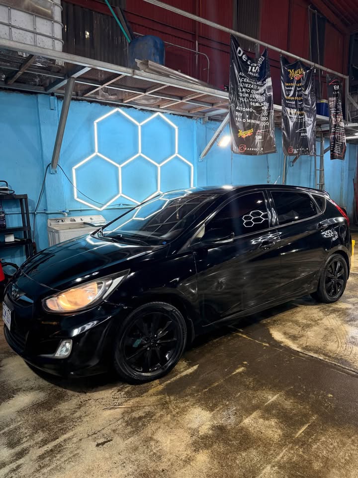 2014 Hyundai Accent - foto 4