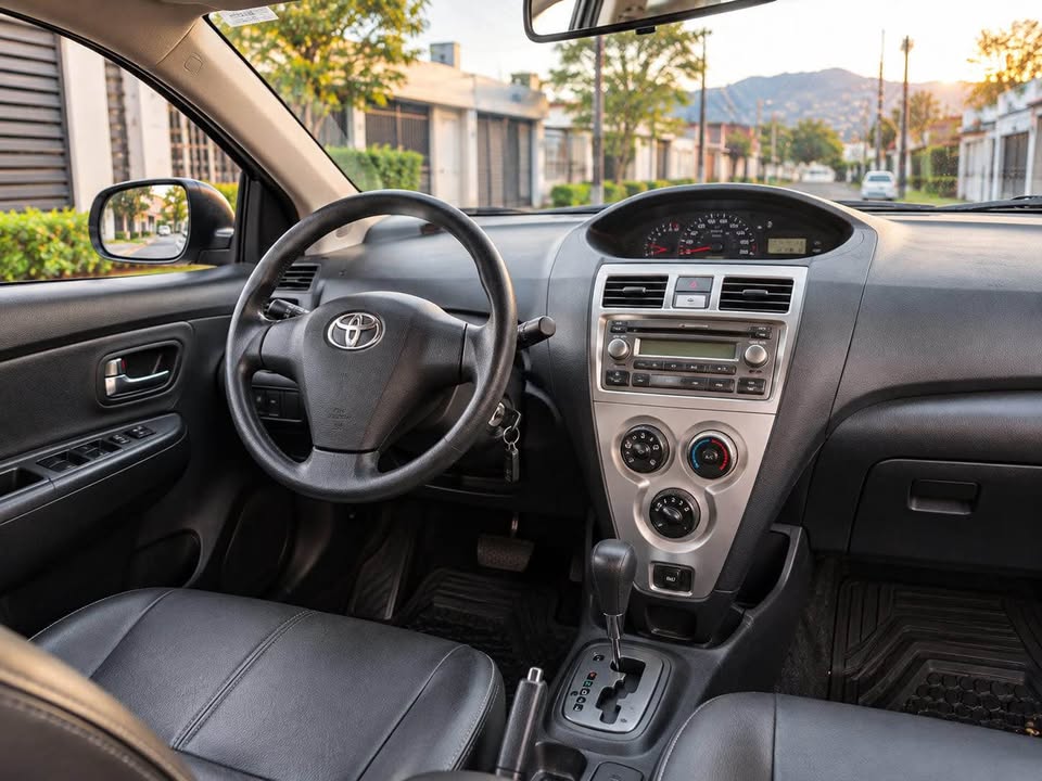 2009 Toyota Yaris - foto 3