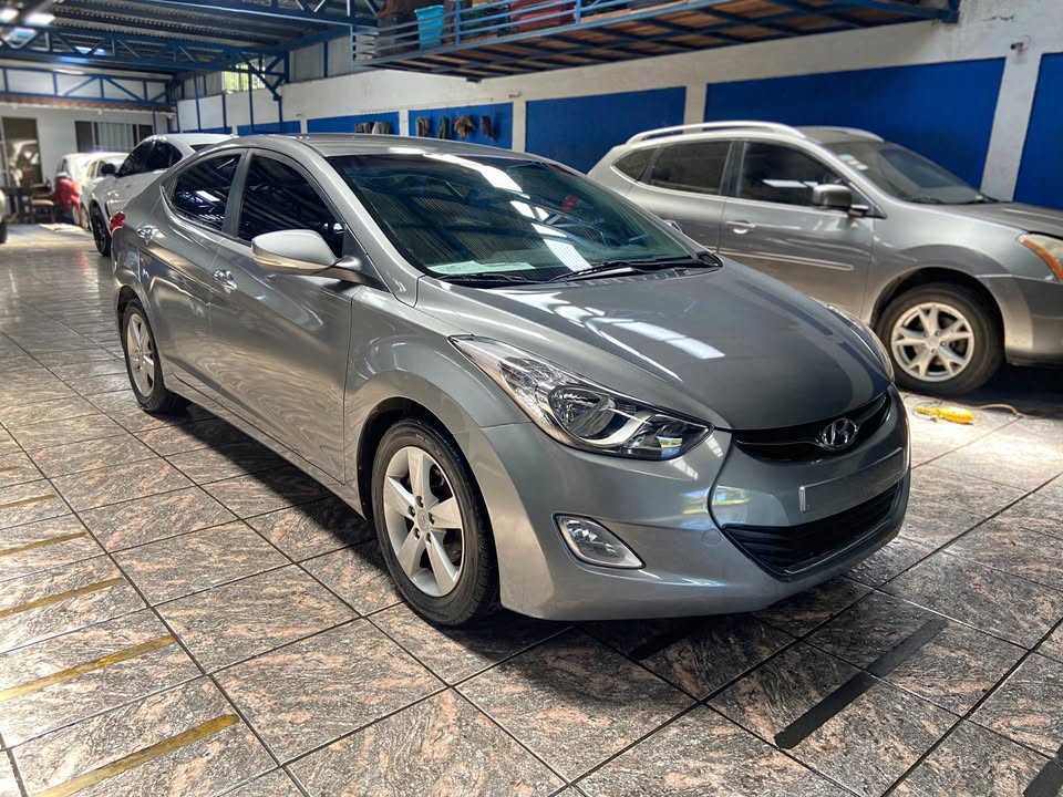 2011 Hyundai Avante - foto 3
