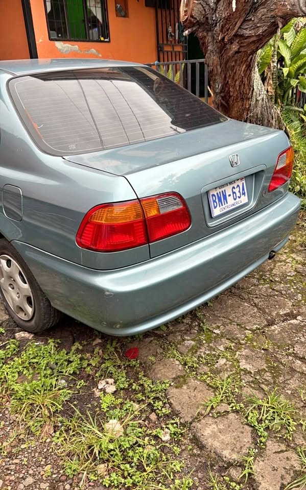 2000 Honda Civic - foto 2