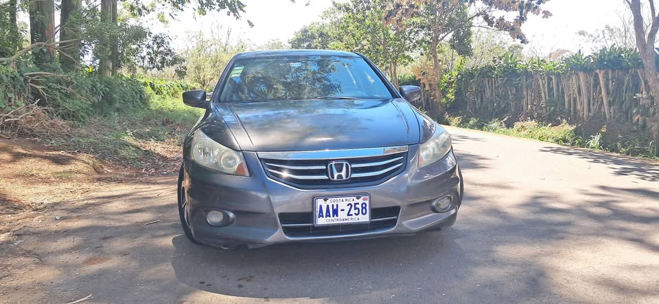 2011 Honda Accord - foto 3