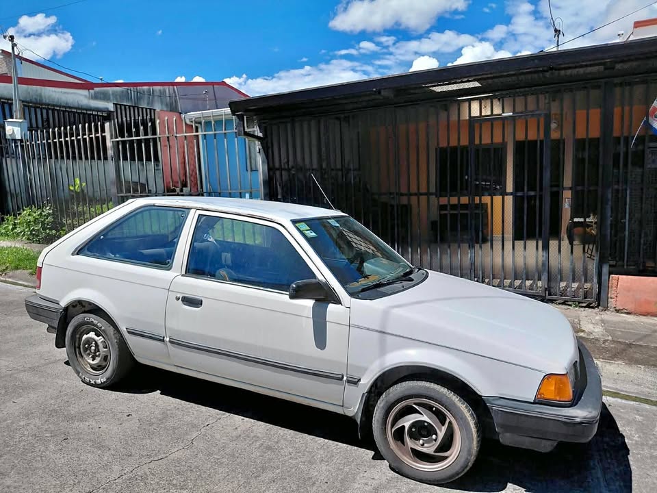 1989 Mazda Mazda3