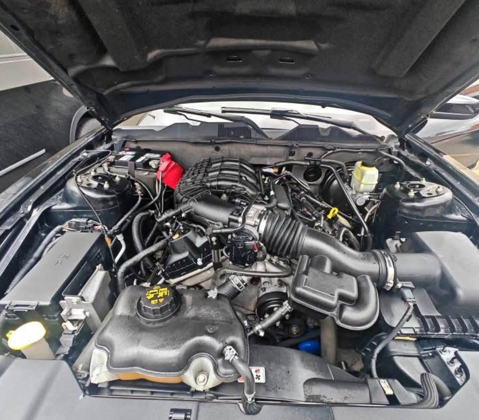 2014 Ford Mustang - foto 2