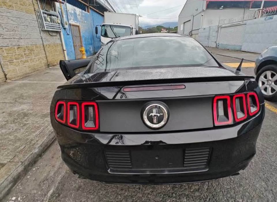 2014 Ford Mustang - foto 4