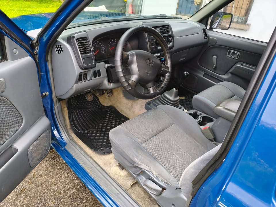 2001 Nissan Other - foto 3