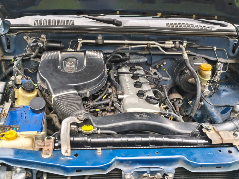 2001 Nissan Other - foto 5