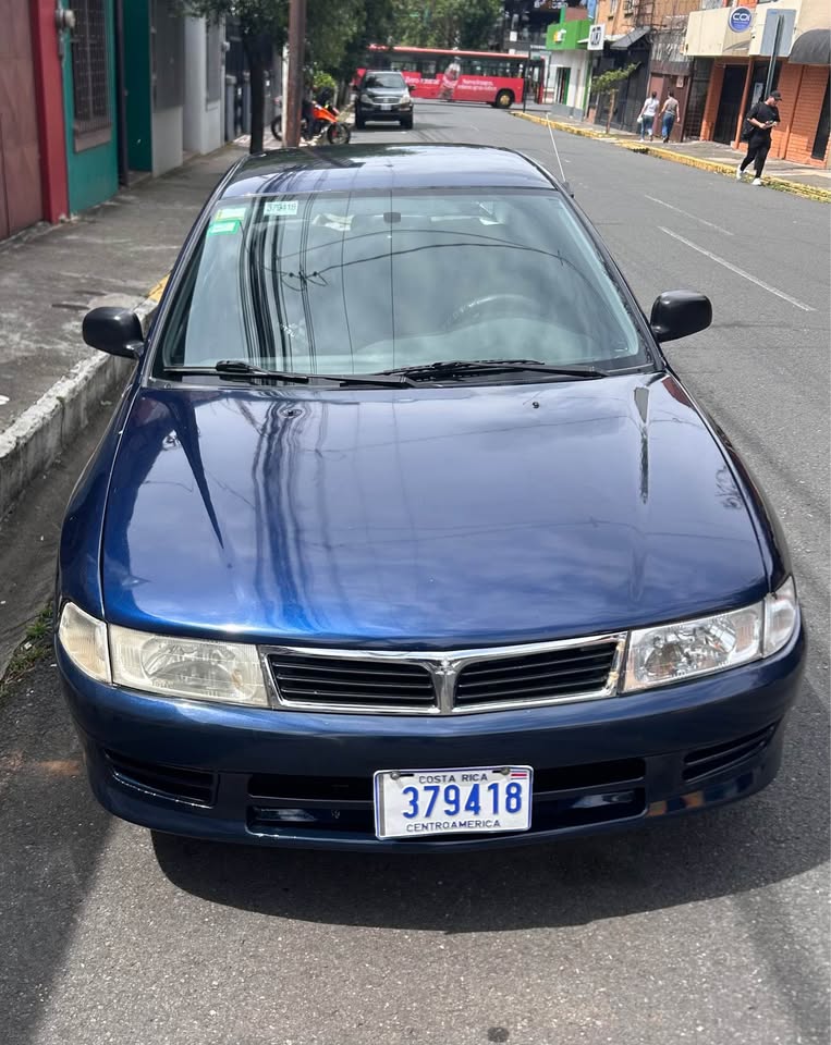 2000 Mitsubishi Lancer - foto 2