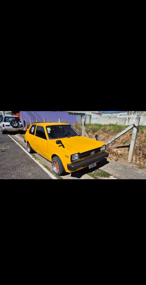 1981 Toyota Starlet - foto 2