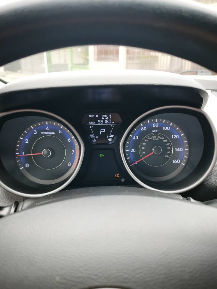 2012 Hyundai Elantra - foto 5