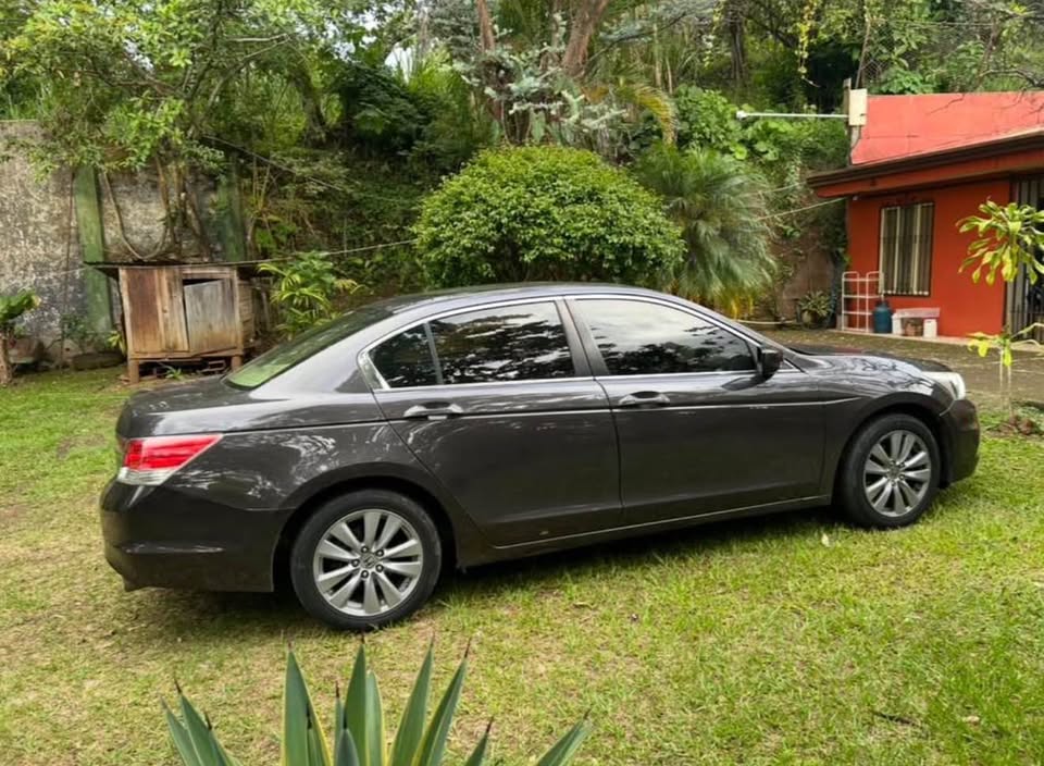 2011 Honda Accord - foto 4