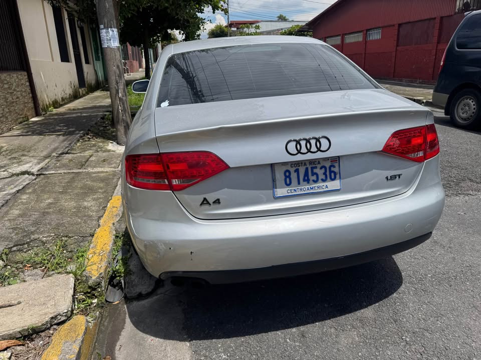2010 Audi A4 - foto 3