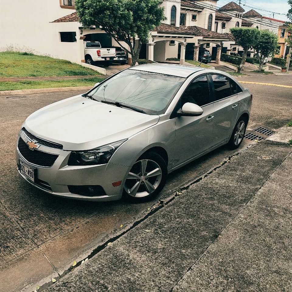 2012 Chevrolet Cruze - foto 4