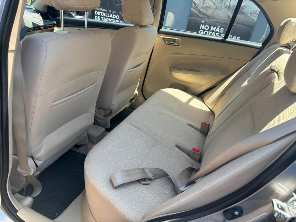 2014 Suzuki Dzire - foto 3