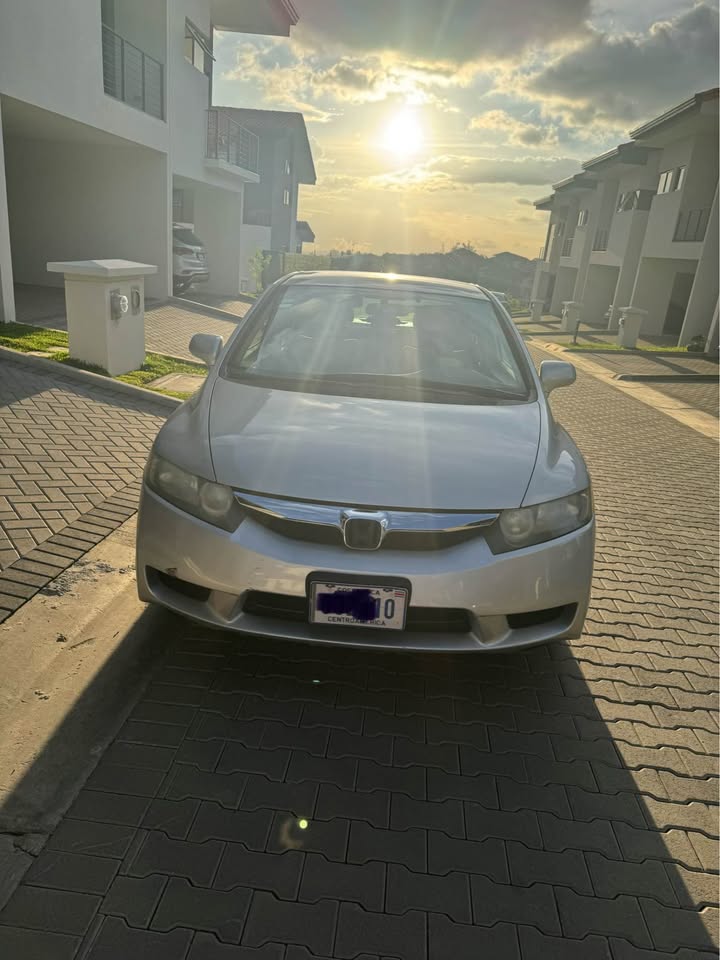 2010 Honda Civic - foto 4