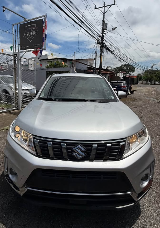2025 Suzuki Vitara - foto 2