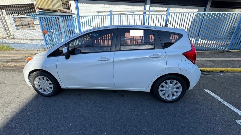 2014 Nissan Versa - foto 5