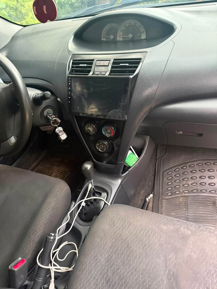 2008 Toyota Yaris - foto 4