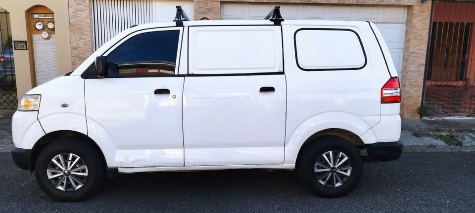 2008 Suzuki APV - foto 3