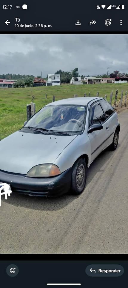 2000 Suzuki Swift