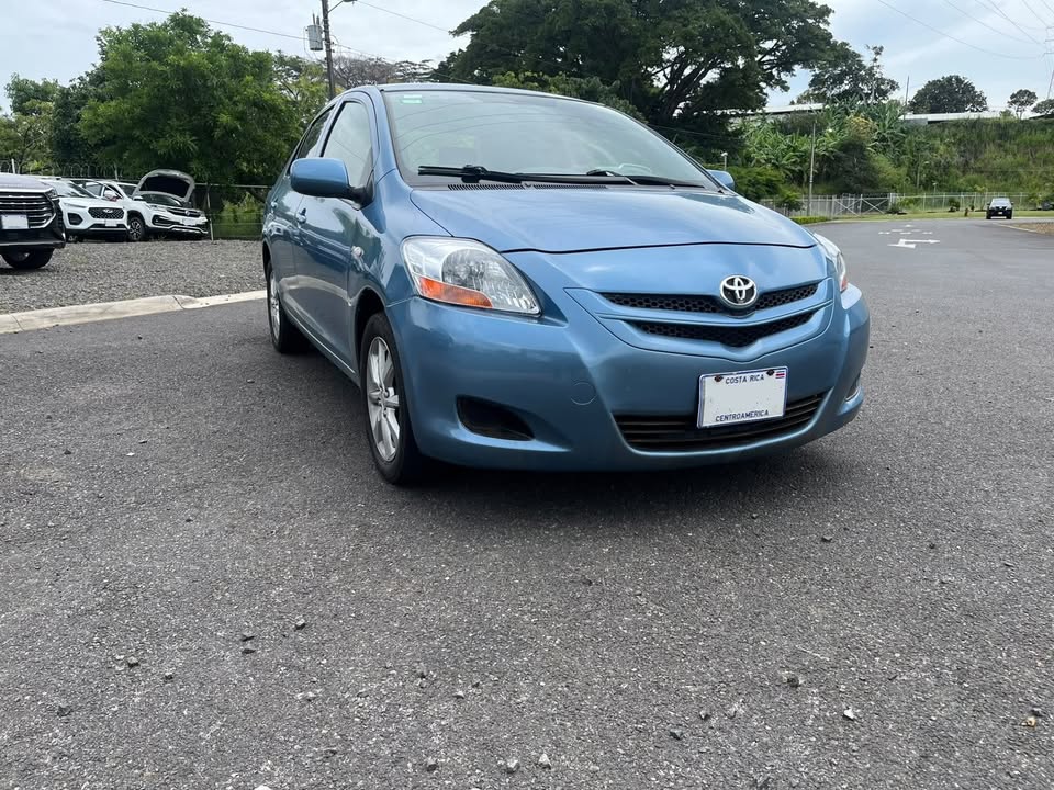 2008 Toyota Yaris - foto 5