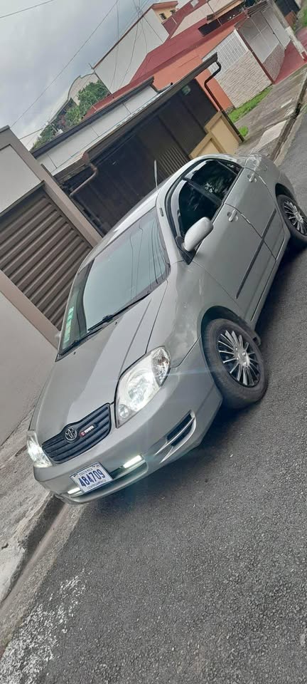 2003 Toyota Corolla - foto 3