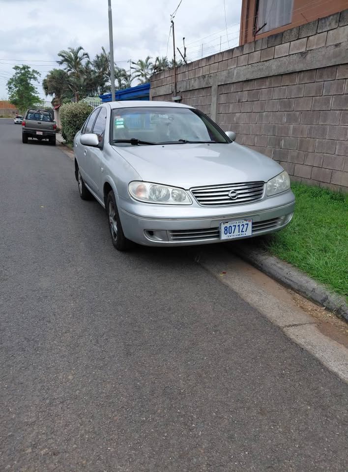 2009 Nissan Almera - foto 4