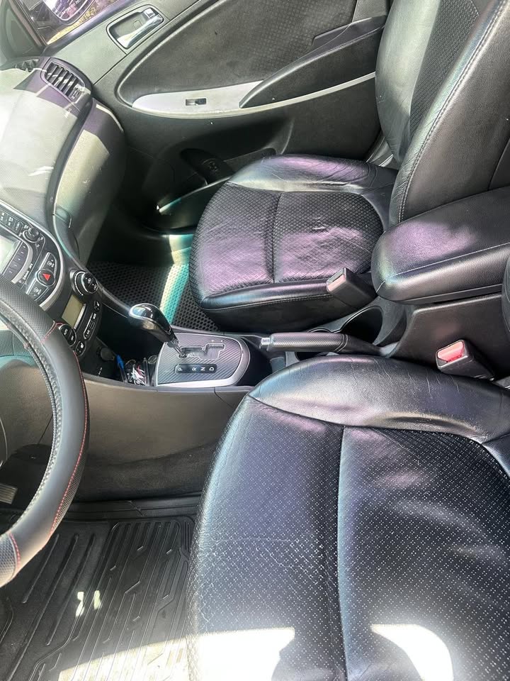 2011 Hyundai Accent - foto 3
