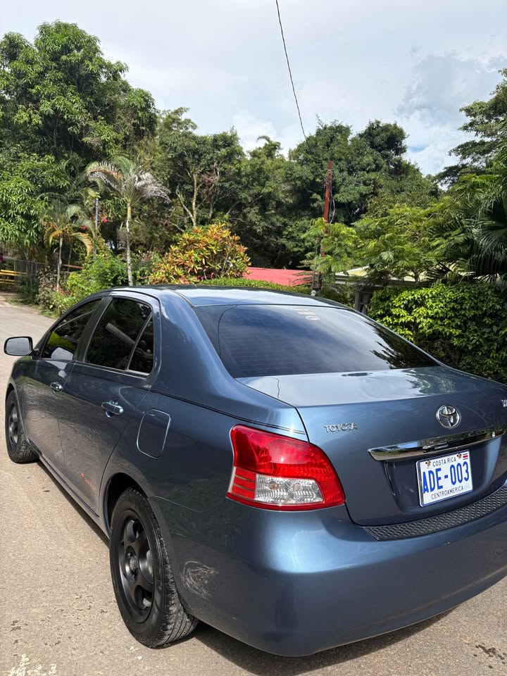 2009 Toyota Yaris - foto 4