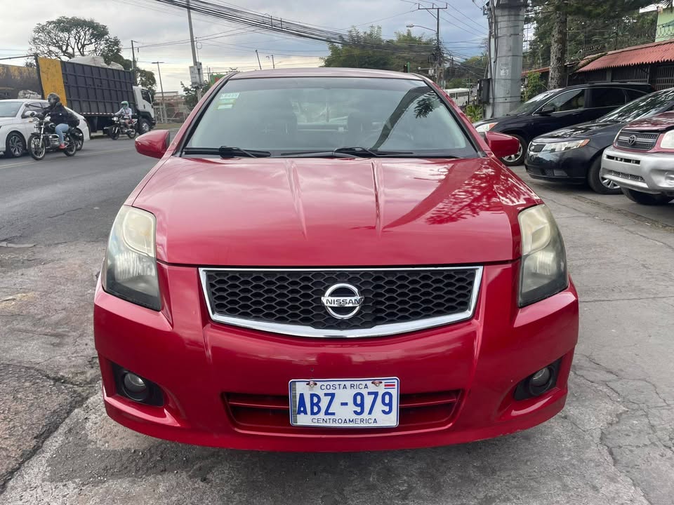 2011 Nissan Sentra - foto 2