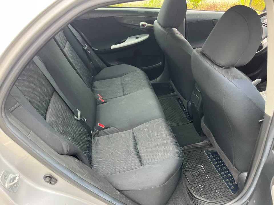 2010 Toyota Corolla - foto 5