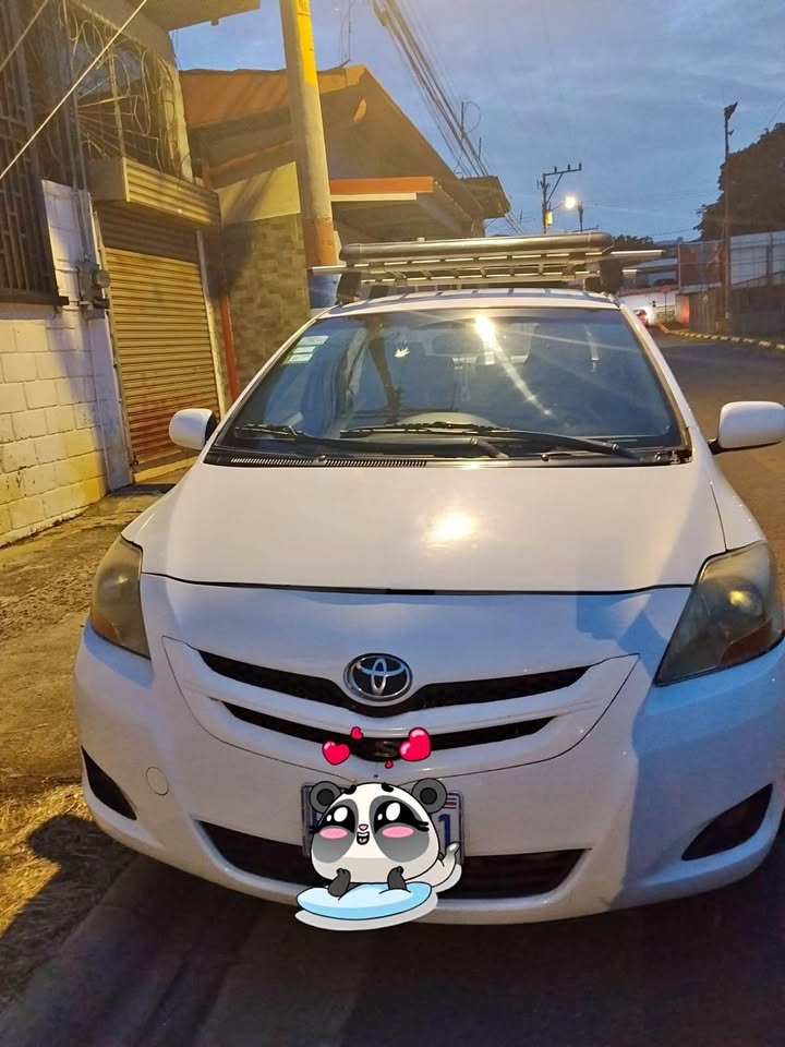 2008 Toyota Yaris - foto 3