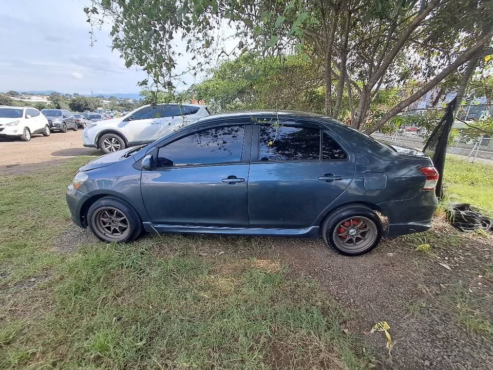 2008 Toyota Yaris - foto 3