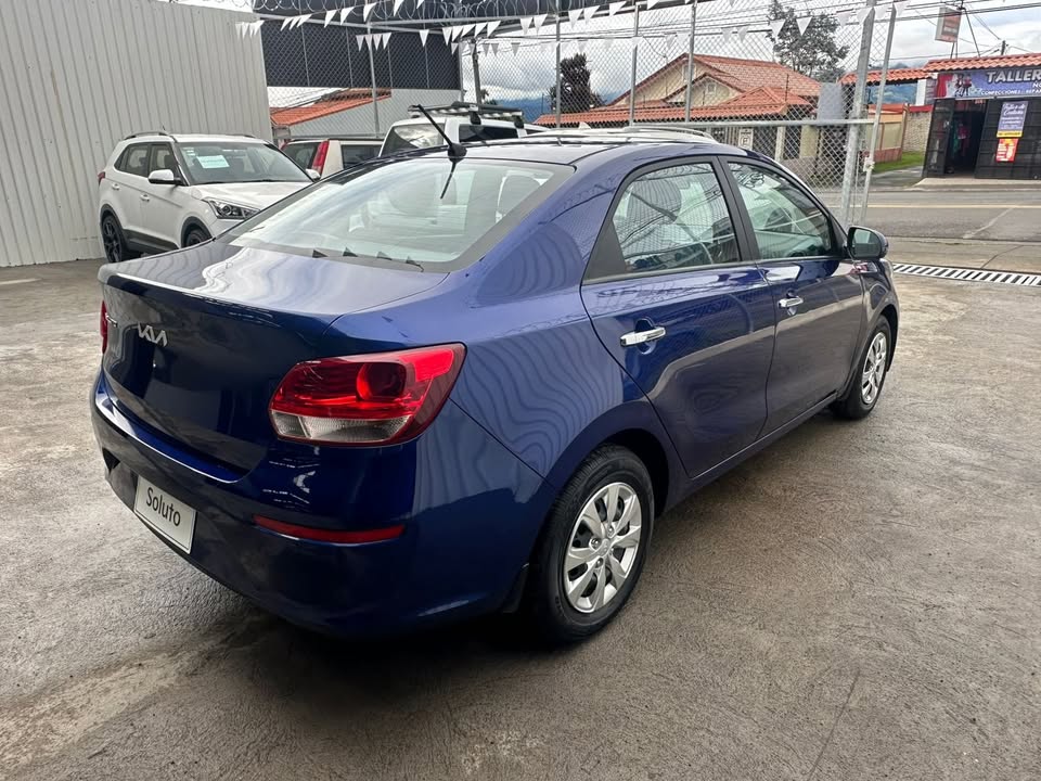 2024 Kia Soluto - foto 5