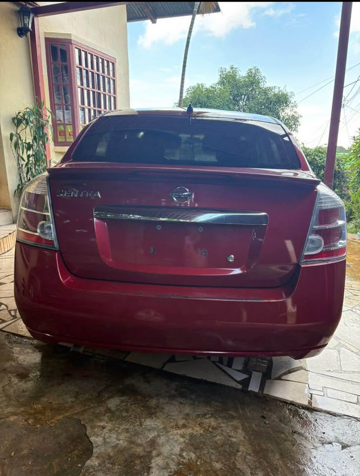 2012 Nissan Sentra - foto 3